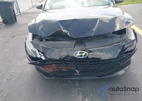 2023 Hyundai Elantra Sel z USA, uszkodzony, nr VIN 5NPLM4AG9PH101104